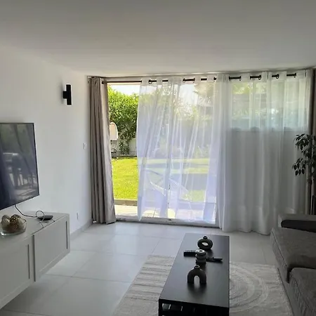 Apartment En Rdj De Maison Savigny-sur-Orge